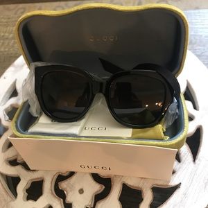 Women’s authentic Gucci sunglasses